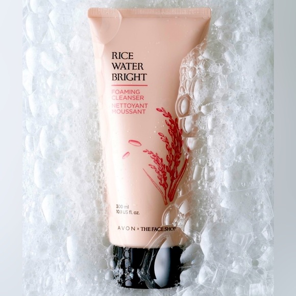 The Face by Avon Shop Rice Water Bright Foaming Cleanser - Picture 2 of 5